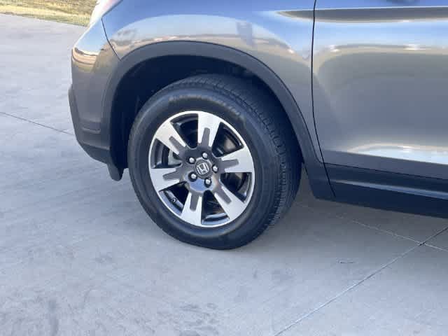 Certified 2017 Honda Ridgeline RTL-T image 9