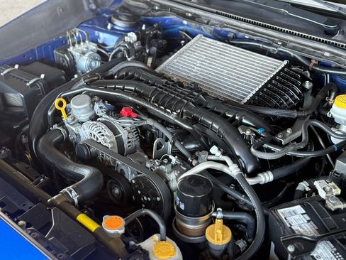 Used 2016 Subaru WRX Premium AWD/4WD image 12