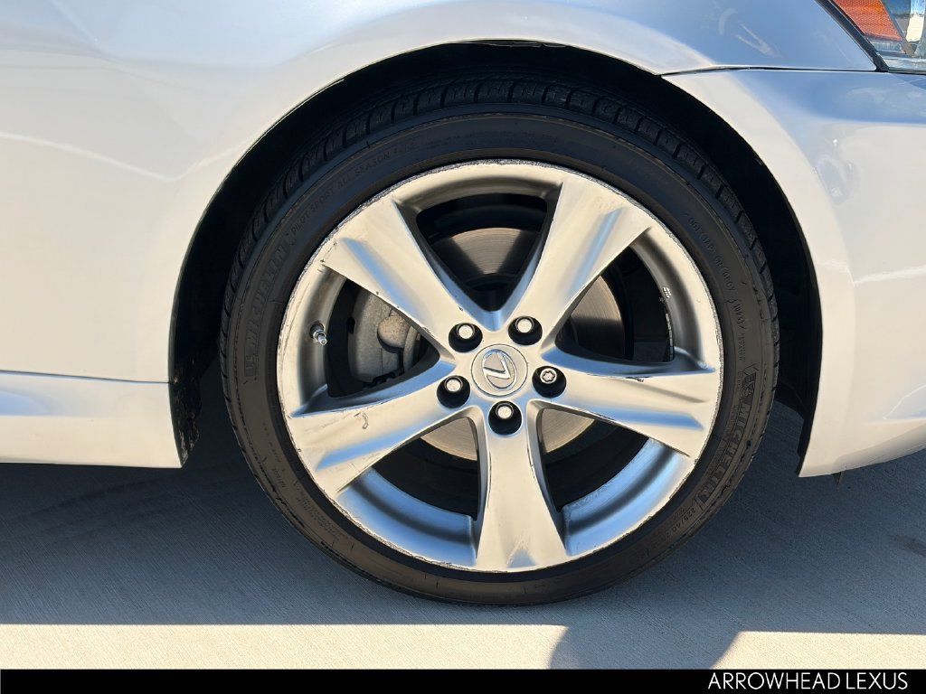 Used 2012 Lexus IS 250C RWD image 10