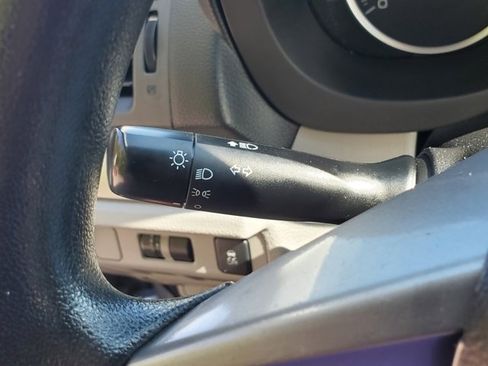 Used 2015 Subaru Forester 2.5i Premium w/ All-Weather Package image 24