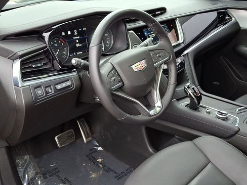 Used 2025 Cadillac XT6 Sport w/ LPO, Red Accent Package image 27