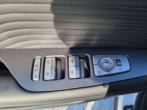 Used 2025 Hyundai Palisade Calligraphy image 11