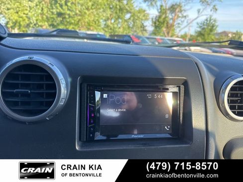 Used 2004 Ford Expedition XLT image 21