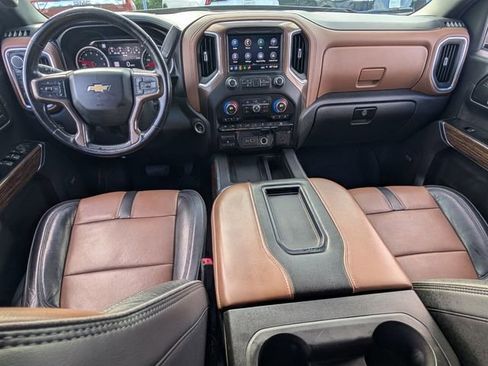 Used 2019 Chevrolet Silverado 1500 High Country image 13