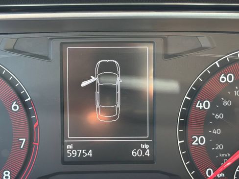 Used 2021 Volkswagen Jetta GLI FWD image 28