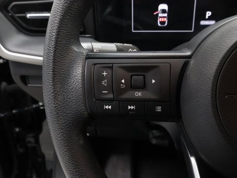 Certified 2025 Nissan Kicks S image 26