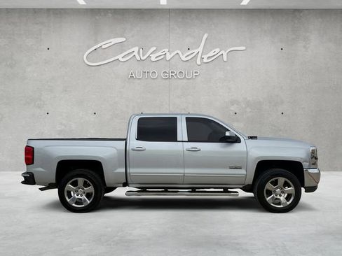 Used 2016 Chevrolet Silverado 1500 LT w/ Texas Edition RWD image 18