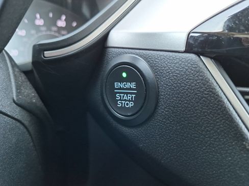 Used 2020 Ford Escape SE AWD/4WD image 17