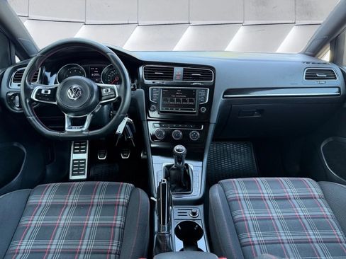 Used 2017 Volkswagen GTI S FWD image 12