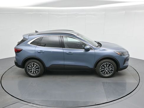 New 2025 Ford Escape Base w/ PHEV Premium Package image 43