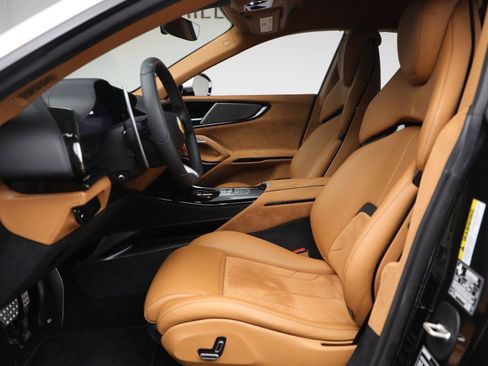 Certified 2024 Ferrari Purosangue AWD/4WD image 14