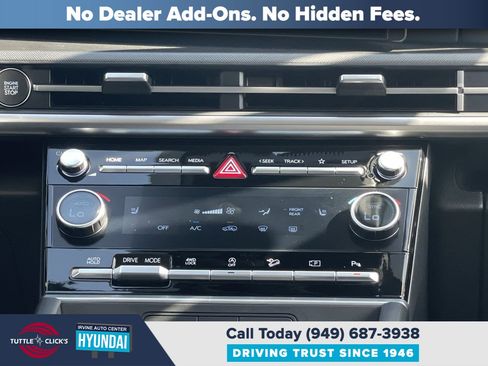 Used 2025 Hyundai Santa Fe XRT AWD/4WD image 13