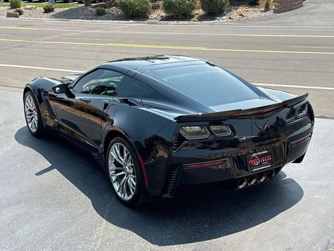 Used 2016 Chevrolet Corvette Z06 w/ 2LZ Preferred Equipment Group RWD image 33