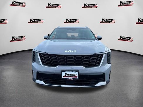 New 2026 Kia Sorento S image 2