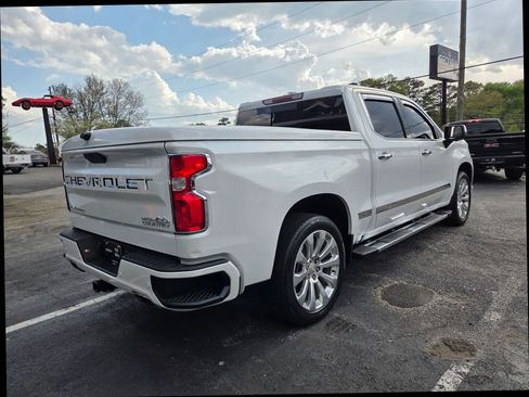 Used 2019 Chevrolet Silverado 1500 High Country AWD/4WD image 6
