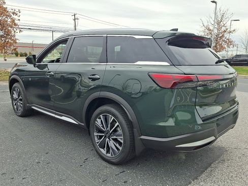 New 2026 INFINITI QX60 Luxe w/ Family Package image 3