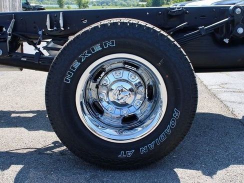 New 2024 RAM 3500 Tradesman w/ Chrome Appearance Group image 10