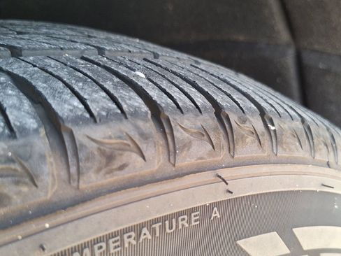 Used 2023 Audi Q5 2.0T Premium w/ Convenience Package image 17