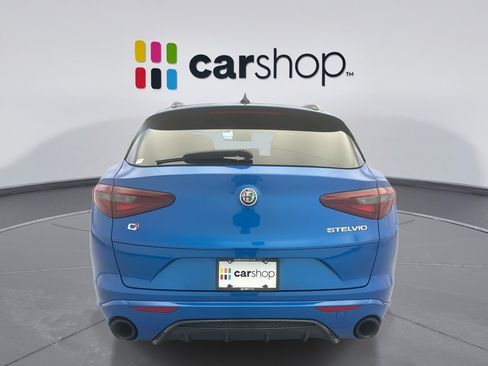 Used 2023 Alfa Romeo Stelvio Veloce AWD/4WD image 23