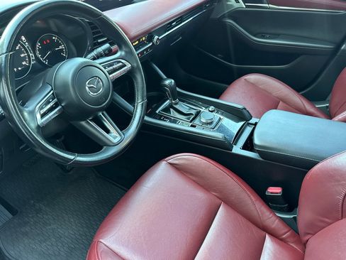 Used 2022 MAZDA MAZDA3 s image 13