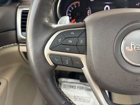 Used 2014 Jeep Grand Cherokee Overland w/ Advanced Technology Group image 29