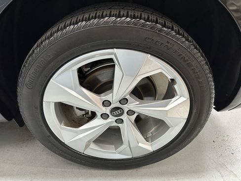 Used 2023 Audi Q5 2.0T Premium w/ Convenience Package AWD/4WD image 25