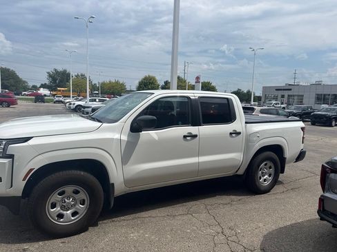 Used 2024 Nissan Frontier S w/ Technology Package RWD image 6