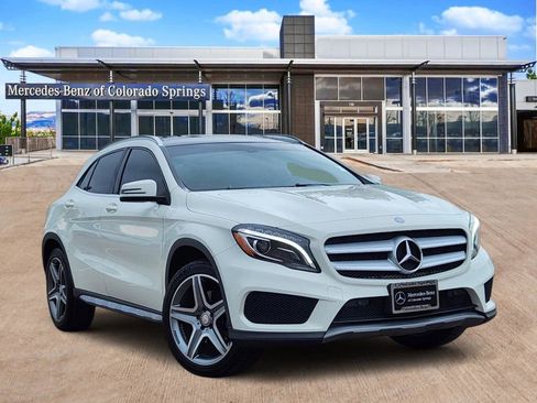 Used 2015 Mercedes-Benz GLA 250 4MATIC image 1