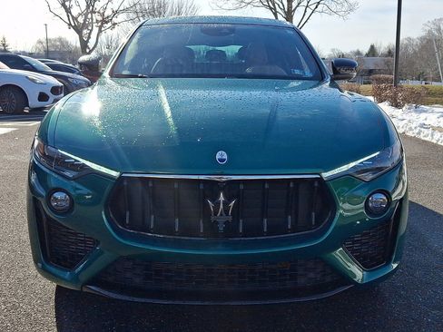 Used 2022 Maserati Levante Modena image 2