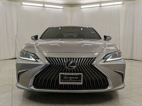 Certified 2021 Lexus ES 250 w/ Premium Package AWD/4WD image 3