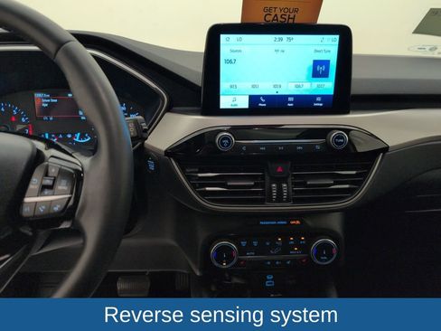 Certified 2022 Ford Escape SEL image 18