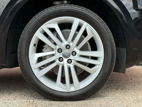 Used 2019 Audi Q5 2.0T Premium Plus w/ Premium Plus Package image 27