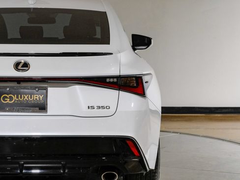 Used 2025 Lexus IS 350 F Sport RWD image 48
