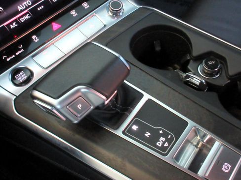 Used 2023 Audi A6 Premium Plus image 42