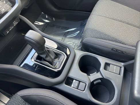 Certified 2025 Subaru Forester Premium AWD/4WD image 15