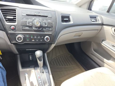 Used 2013 Honda Civic LX image 13