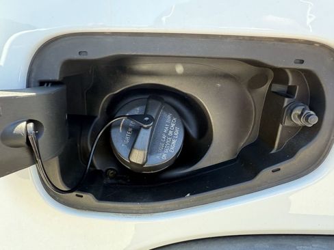 Used 2020 Jeep Gladiator Sport w/ Quick Order Package 24S image 29