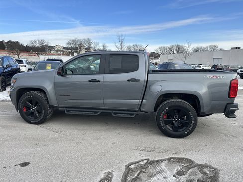 Used 2021 Chevrolet Colorado LT w/ Redline Special Edition image 6