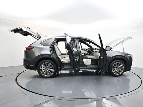 Used 2023 MAZDA CX-9 Signature image 54