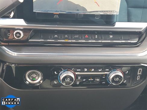 Used 2024 GMC Sierra 1500 SLT image 29