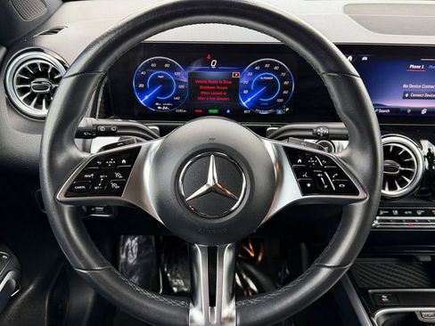 Used 2024 Mercedes-Benz EQB 350 4MATIC SUV image 17
