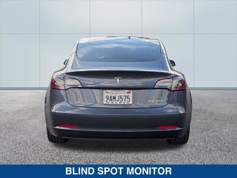 Used 2022 Tesla Model 3 Long Range AWD/4WD image 4