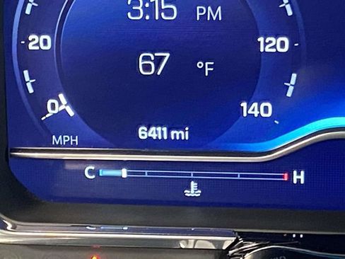 Used 2025 Chevrolet Silverado 2500 ZR2 w/ Technology Package image 36