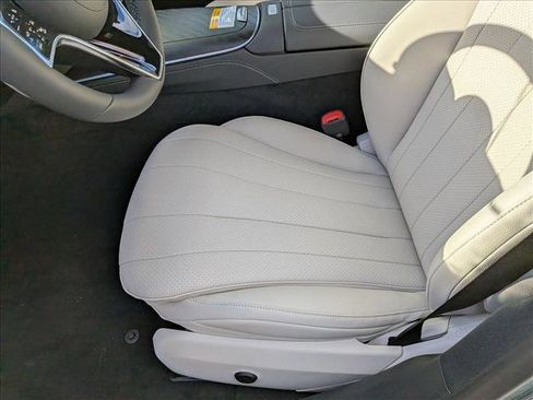 New 2026 Mercedes-Benz E 350 Sedan image 4