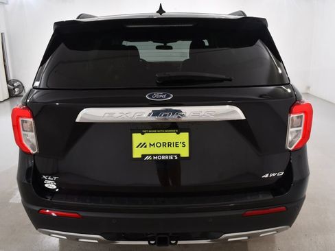 Used 2024 Ford Explorer XLT w/ Equipment Group 202A AWD/4WD image 13