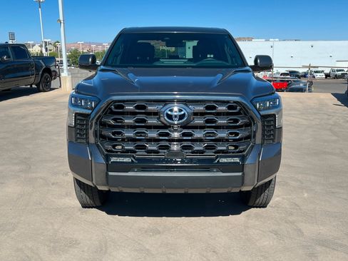 Used 2023 Toyota Tundra Platinum AWD/4WD image 9