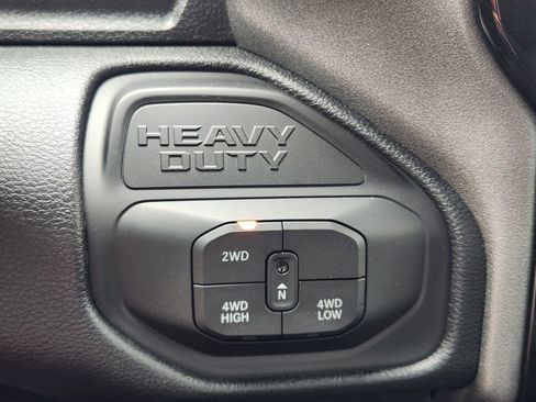 New 2026 RAM 2500 Tradesman AWD/4WD image 16