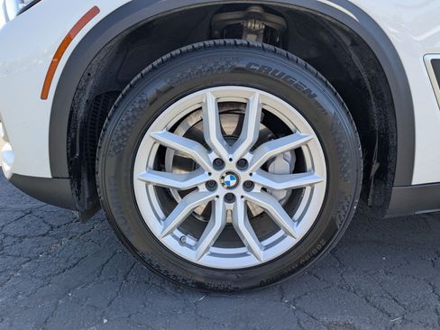Used 2020 BMW X5 xDrive40i w/ Convenience Package AWD/4WD image 34