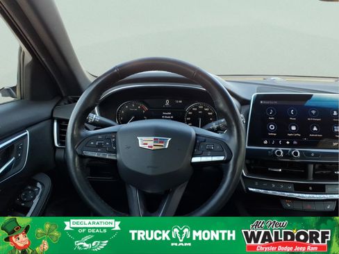 Used 2020 Cadillac CT5 Luxury w/ Cold Weather Package image 11