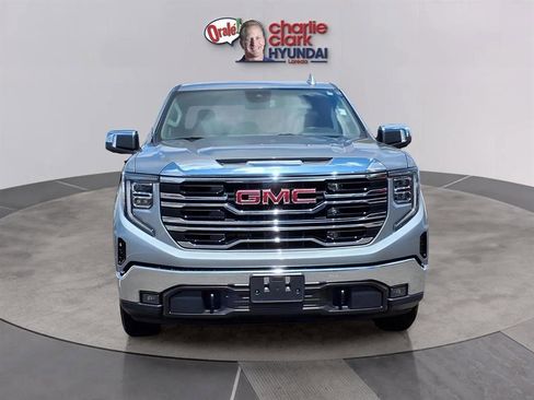 Used 2025 GMC Sierra 1500 SLT image 8